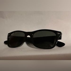 Ray ban new wayfarer black